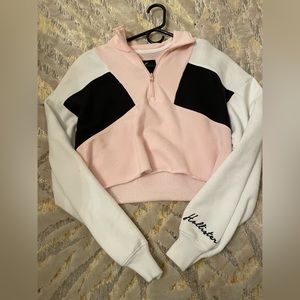 Cropped Hoodie